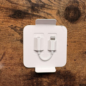 Apple Lightning to Headphone Jack Adapter One Size White